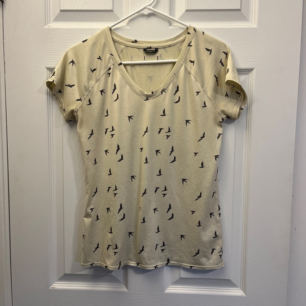 Oiselle Light Lux Bird Print T-Shirt, W’s size 4